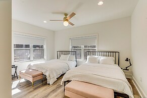 Walk to Nantahala Forest: Mtn-view Creekside Haven