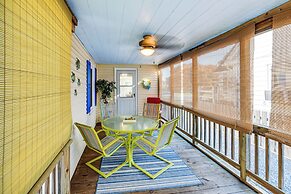 Cottage w/ Yard in Dtwn Chincoteague!
