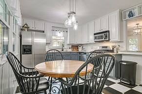 4 Mi to Falls Lake: Dog-friendly Wake Forest Home