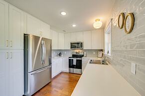 Fire Pit & Grill: Tyler Home on 5 Acres!