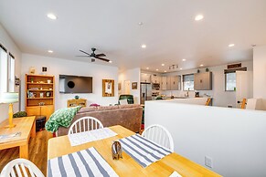 Walk to Marina: Tillamook Bay Apt w/ Water Views!