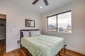 Walk to Marina: Tillamook Bay Apt w/ Water Views!