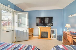 Pet-friendly Cabin on Star Lake: Fire Pit & Grill!