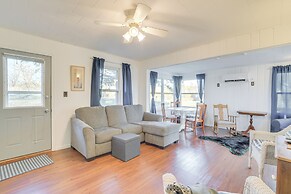 Pet-friendly Cabin on Star Lake: Fire Pit & Grill!