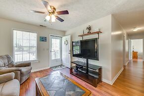 Lake Anna Getaway w/ Fire Pit + Dock Access!