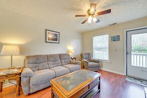 Lake Anna Getaway w/ Fire Pit + Dock Access!