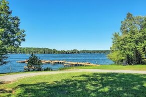 Lake Anna Getaway w/ Fire Pit + Dock Access!