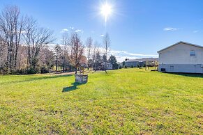 Lake Anna Getaway w/ Fire Pit + Dock Access!