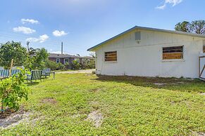 6 Mi to Beaches: Modern Bradenton Getaway!