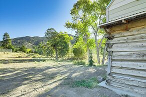 Bryce Canyon Basecamp: Historic Homesteader Cabin