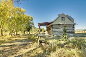 Bryce Canyon Basecamp: Historic Homesteader Cabin