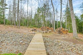 Family-friendly Brooks Gem w/ Spacious Yard!