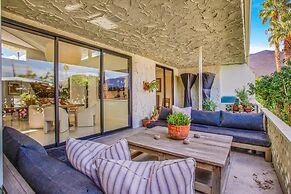 Canyon Palm in Palm Springs