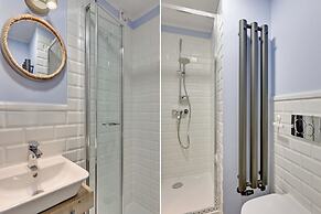 Flatbook - In the Heart of Old Town