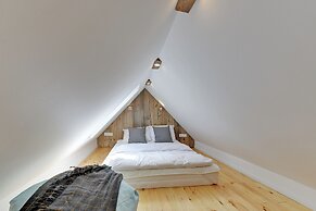 Flatbook - In the Heart of Old Town