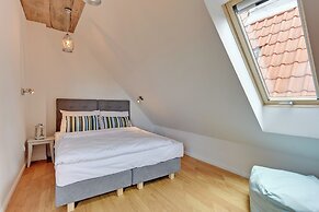 Flatbook - In the Heart of Old Town