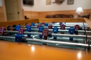 211 Misty Mountain Getaway 4 Bedroom Cabin