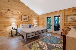 211 Misty Mountain Getaway 4 Bedroom Cabin