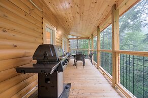 211 Misty Mountain Getaway 4 Bedroom Cabin