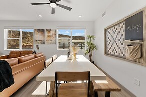 Retreat To Redrock #302 2 Bedroom Condo