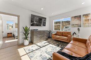 Retreat To Redrock #302 2 Bedroom Condo