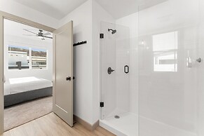 Retreat To Redrock #302 2 Bedroom Condo