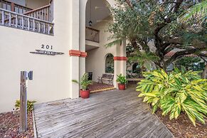 Inn at Camachee Harbor by Coolvacay