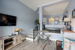 Inn at Camachee Harbor by Coolvacay