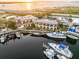 Inn at Camachee Harbor by Coolvacay