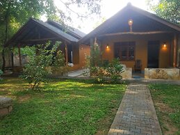 Four Seasons Safari Resort udawalawa