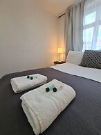 Urban Hideaway 2beds Apartment