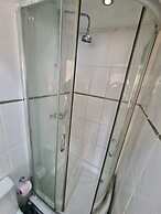 Urban Hideaway 2beds Apartment