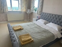 Brighton - 3 Beds - Pet Friendly - Sea View