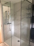 Cottage With Heated Indoor Pool Tennis Court- 2142