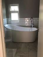 Cottage With Heated Indoor Pool Tennis Court- 2142