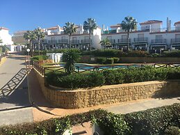 Cabopino/townhouse/marbella/sleeps6/pool