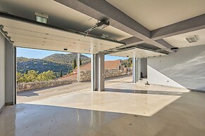 Hedera Estate, Villa Hedera XVI