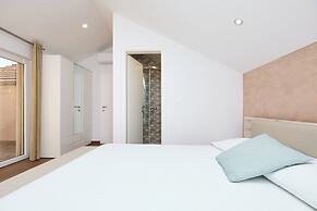 Hedera Estate, Villa Hedera XVI