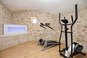 Hedera Estate, Villa Hedera XVI