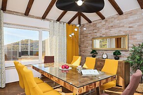 Hedera Estate, Villa Hedera XVI