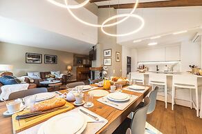 Elfi- luxury mountain bijou