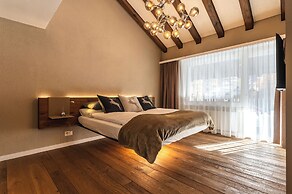 Elfi- luxury mountain bijou