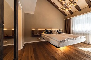 Elfi- luxury mountain bijou