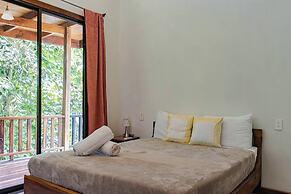 Surfside Apartments Mal Pais