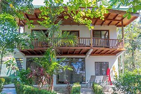Surfside Apartments Mal Pais