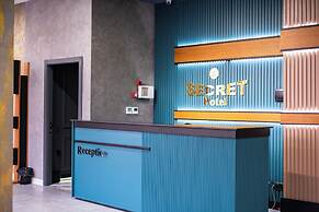 SECRET HOTEL