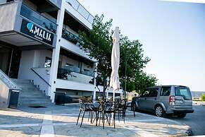 Amalia Rooms Sea View