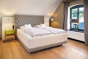 HRO Hotel Rittergut Osthoff GmbH