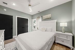 Blue Bay Getaway