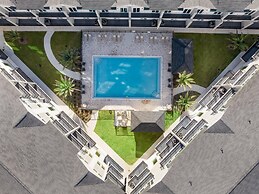 Blue Bay Getaway